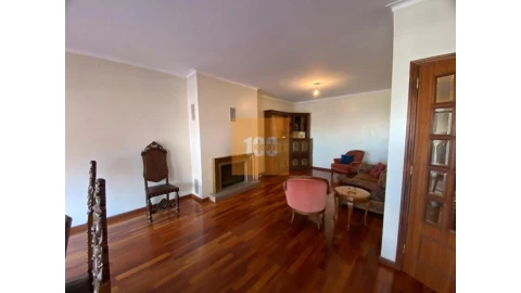 Apartamento T3 para Venda em Santa Marinha e São Pedro da Afurada