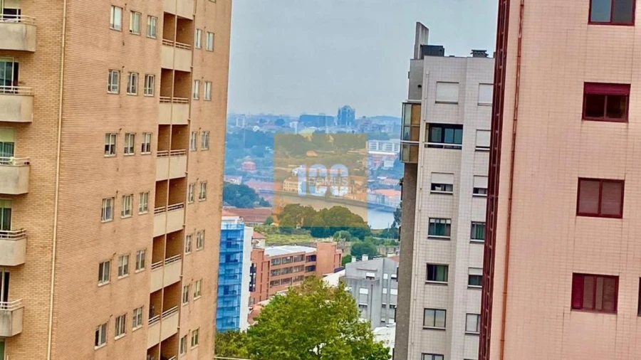 Apartamento T3 para Venda em Santa Marinha e São Pedro da Afurada Foto 4
