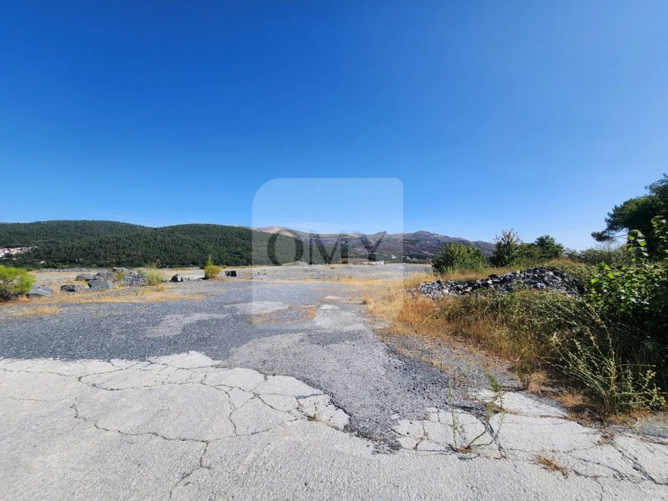 Terreno para Venda em Torgueda Foto 4