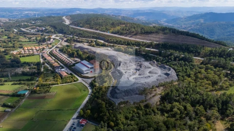 Terreno para Venda em Torgueda