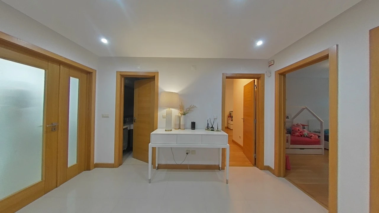 Apartamento T3 para Venda em Vila Franca de Xira Foto 32