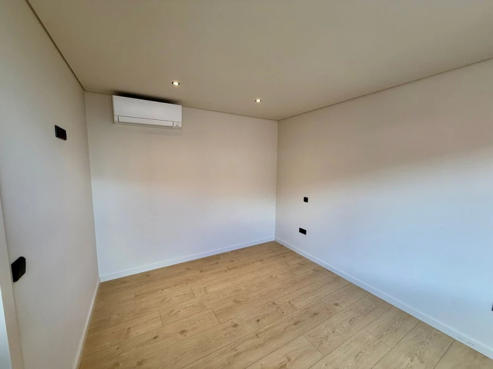 Apartamento T3 para Venda em Gondomar (São Cosme), Valbom e Jovim Foto 2