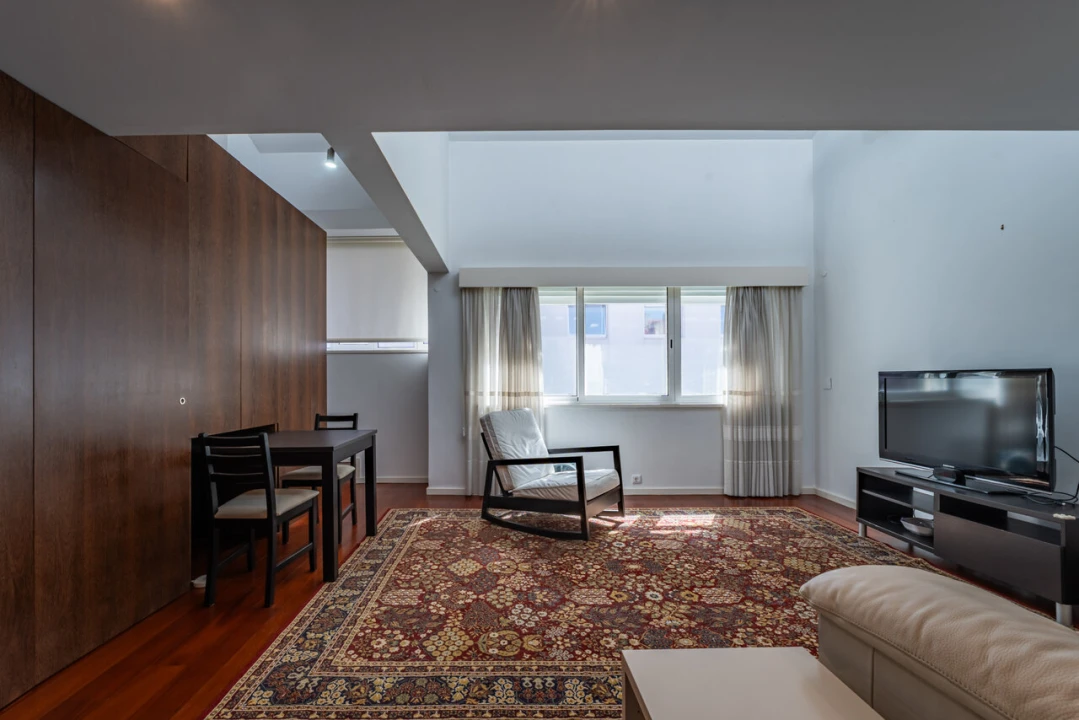 Apartamento T3 para Venda em Aldoar, Foz do Douro e Nevogilde Foto 3
