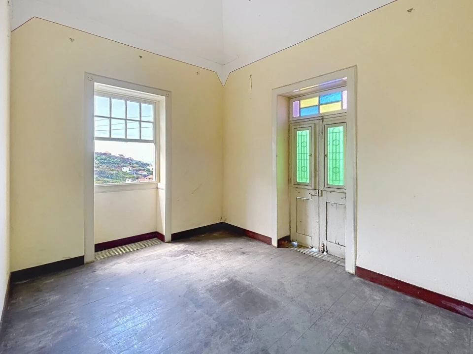 Moradia T3 para Venda em Ribeira Brava Foto 12