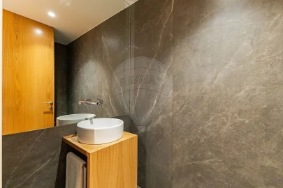 Apartamento T3 para Venda em Santa Maria Maior e Monserrate e Meadela