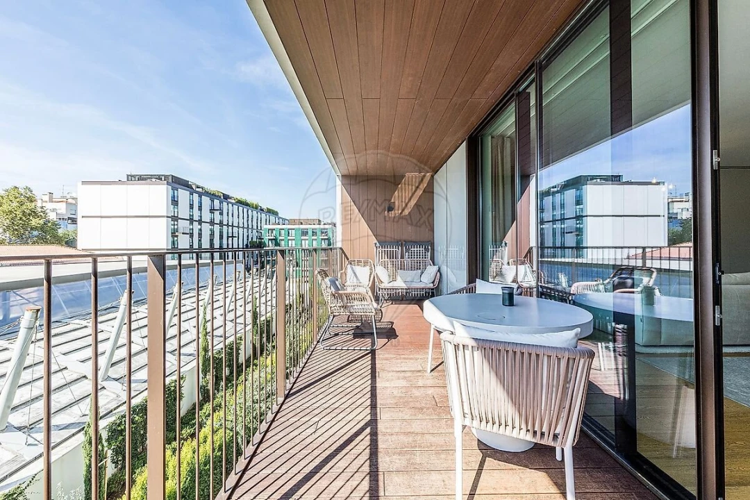 Apartamento T3 para Venda em Benfica Foto 46
