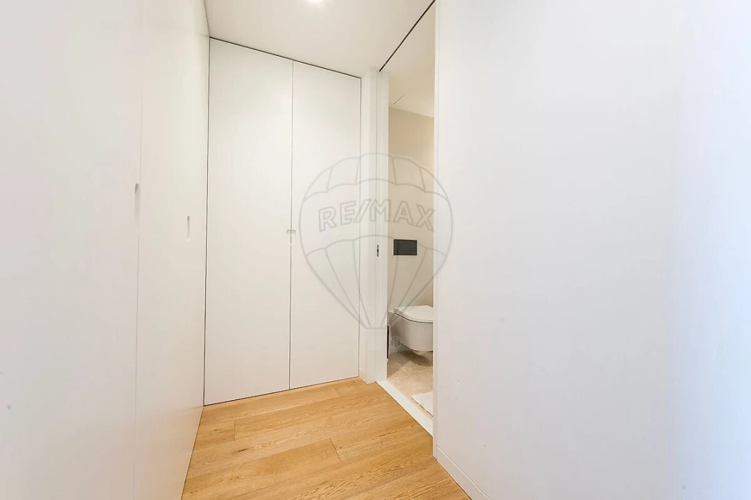 Apartamento T3 para Venda em Benfica Foto 24