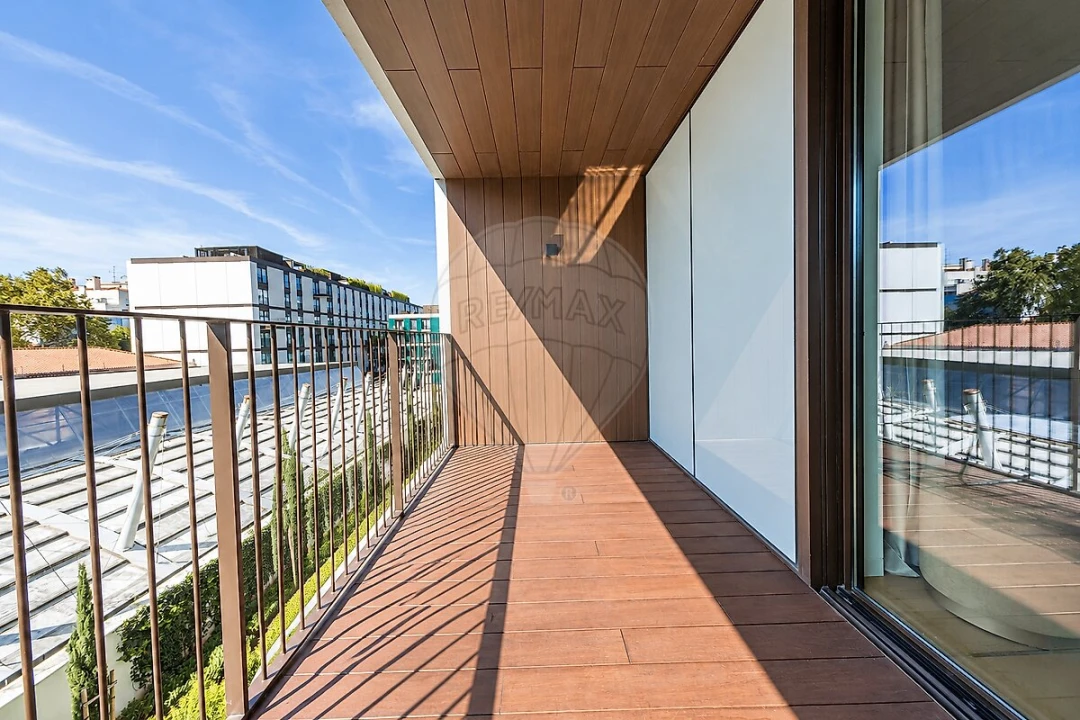 Apartamento T3 para Venda em Benfica Foto 27