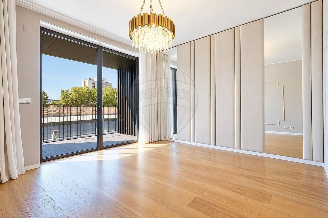 Apartamento T3 para Venda em Benfica Foto 14