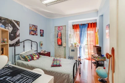 Apartamento T3 para Venda em Agualva e Mira-Sintra