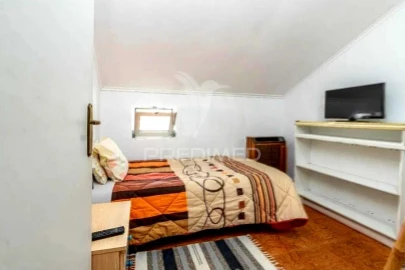 Loja para Venda em Sado