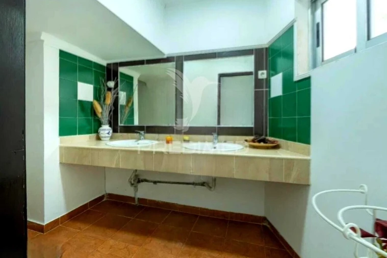 Loja para Venda em Sado Foto 23
