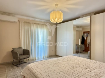 Moradia T4 para Venda em Samora Correia