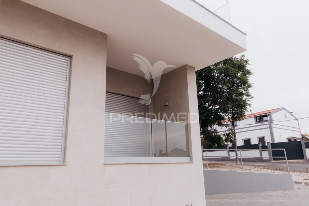 Apartamento T2 para Venda em União das Freguesias de Setúbal Foto 3