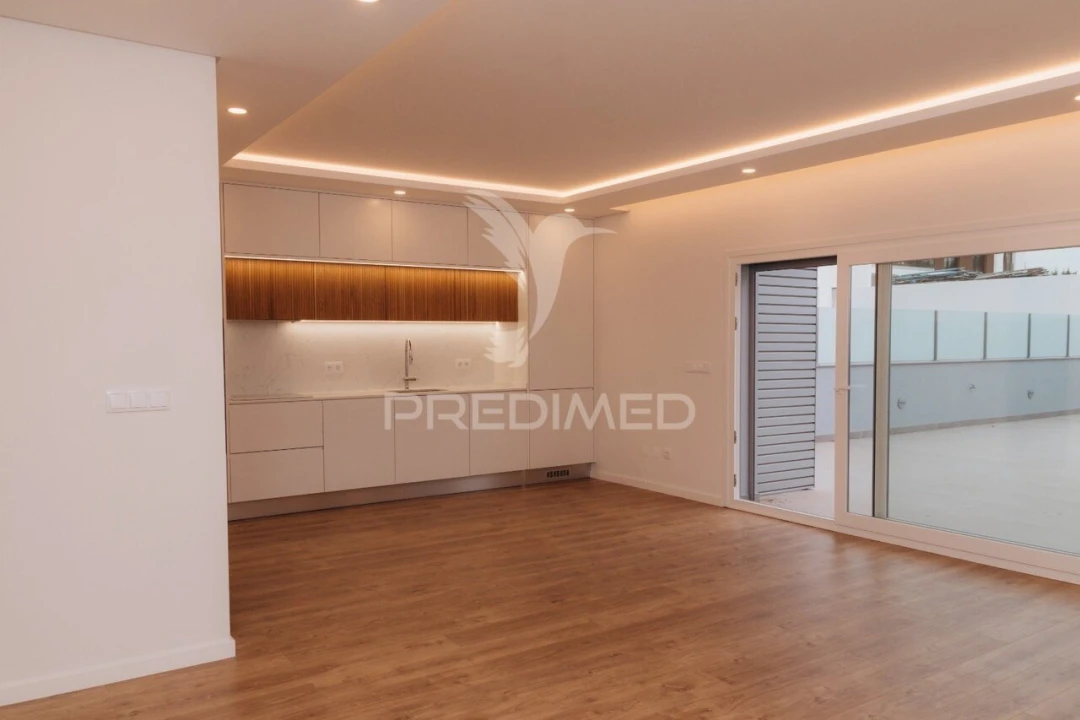 Apartamento T2 para Venda em União das Freguesias de Setúbal Foto 9