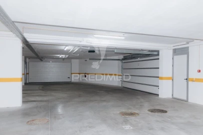 Apartamento T2 para Venda em União das Freguesias de Setúbal