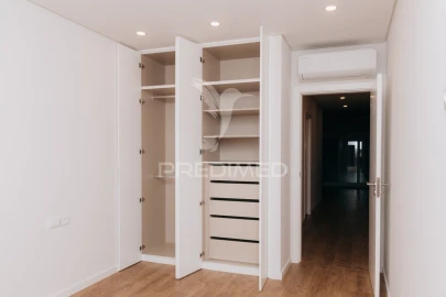 Apartamento T2 para Venda em União das Freguesias de Setúbal