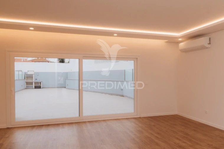 Apartamento T2 para Venda em União das Freguesias de Setúbal Foto 20