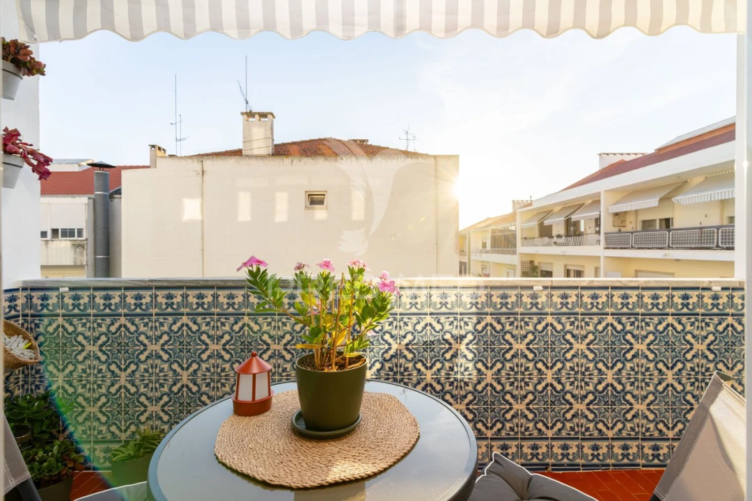 Apartamento T1 para Venda em Costa da Caparica Foto 5