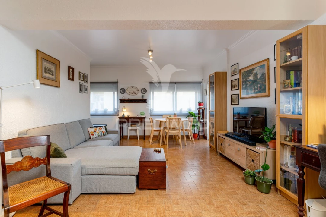 Apartamento T1 para Venda em Costa da Caparica Foto 10