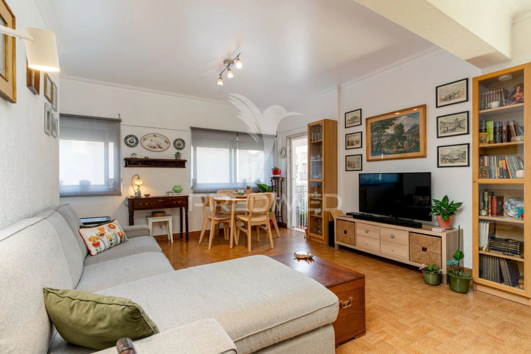 Apartamento T1 para Venda em Costa da Caparica Foto 16