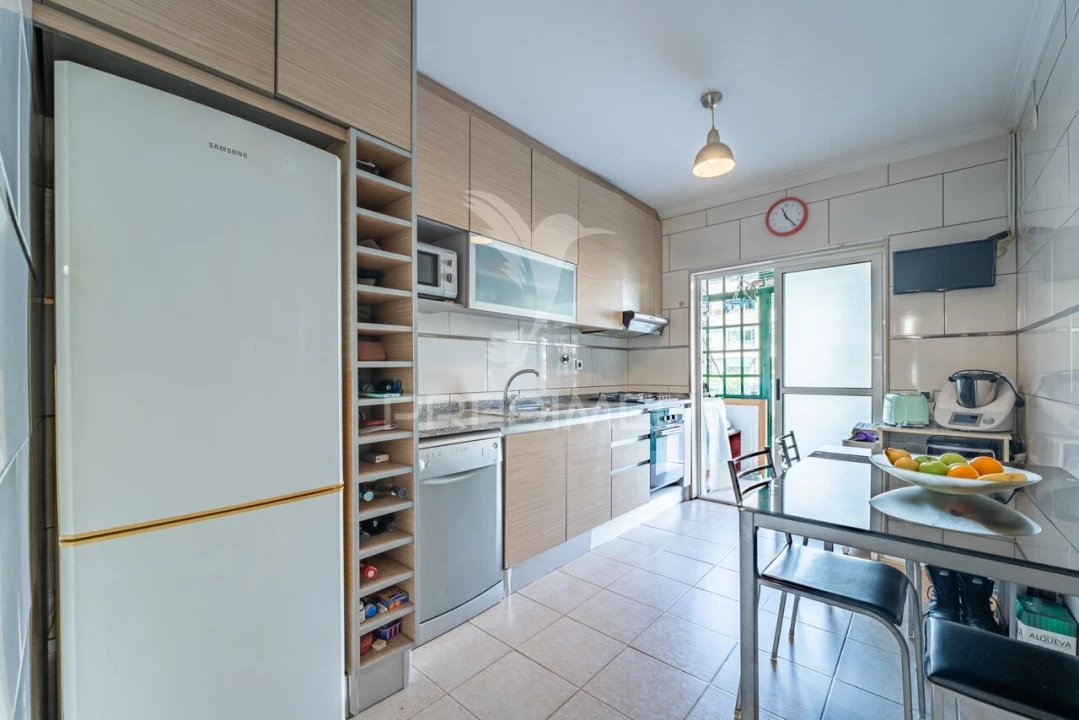 Apartamento T3 para Venda em Canidelo Foto 9