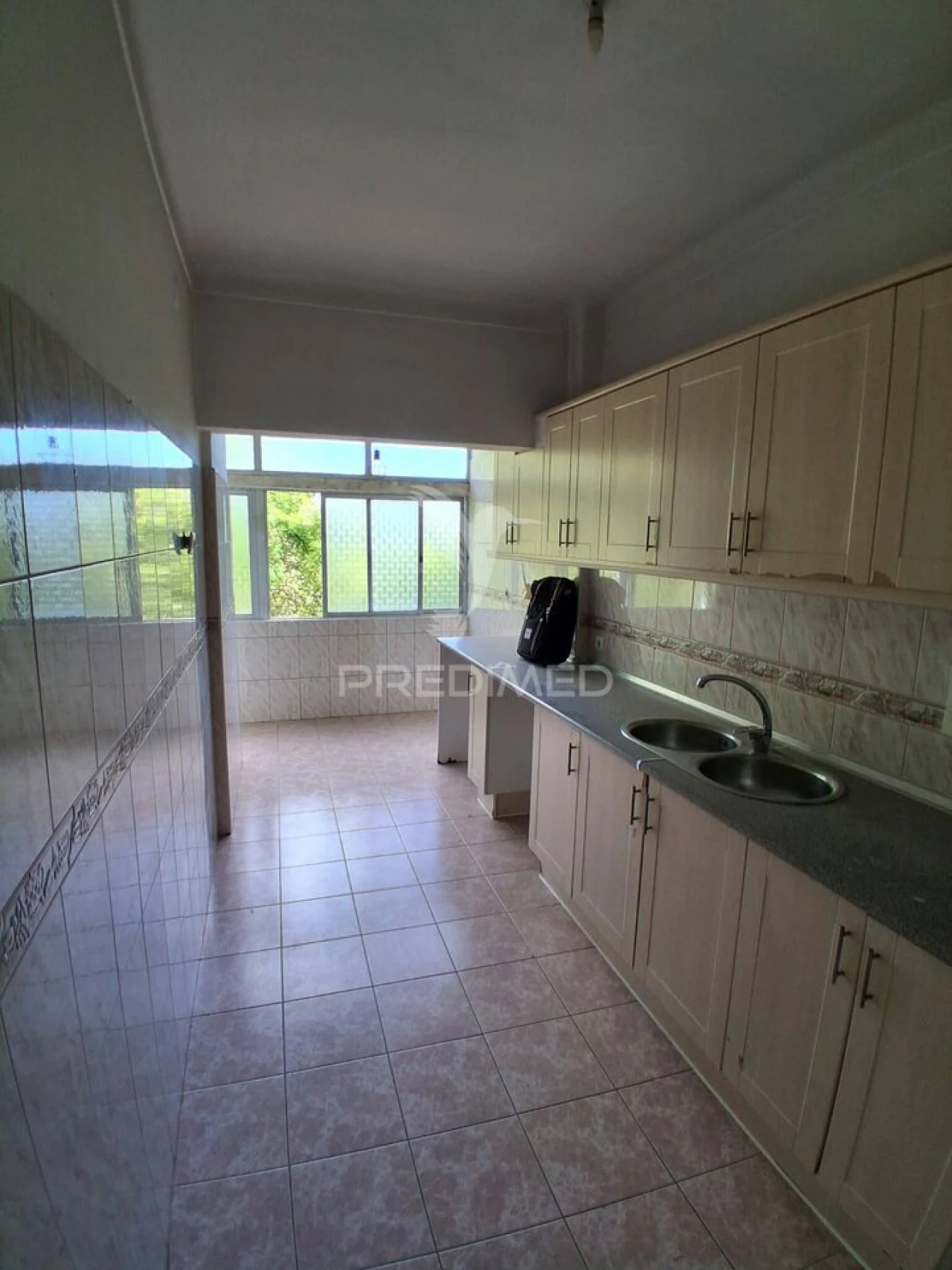 Apartamento T2 para Venda em Almada, Cova da Piedade, Pragal e Cacilhas Foto 2