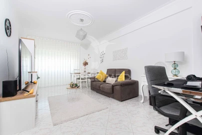 Apartamento T2 para Venda em Azambuja