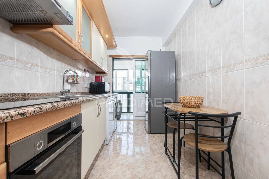 Apartamento T2 para Venda em Azambuja Foto 8