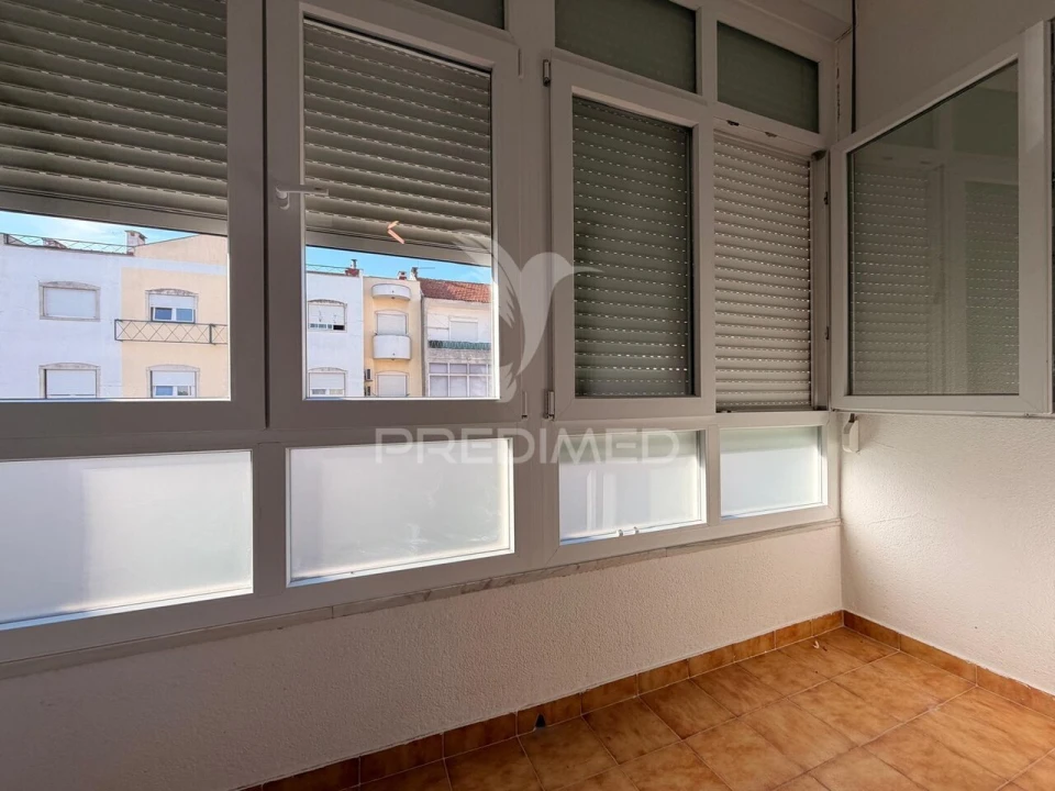 Apartamento T3 para Venda em Amora Foto 15