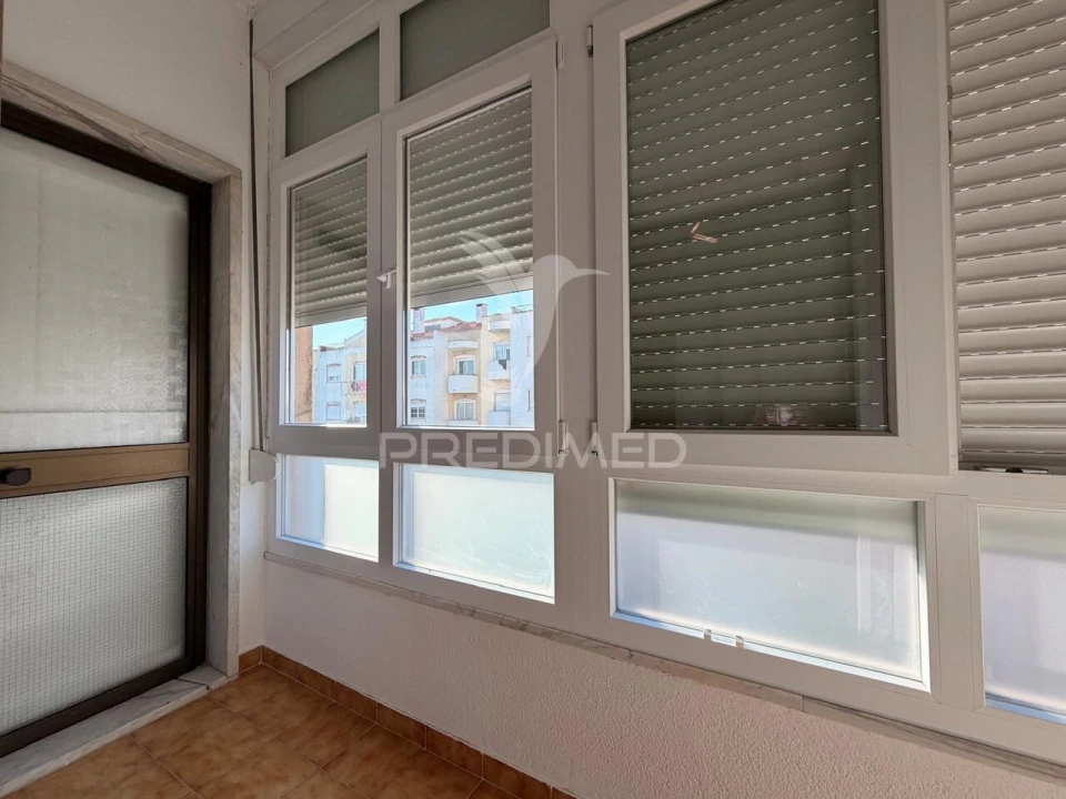 Apartamento T3 para Venda em Amora Foto 17