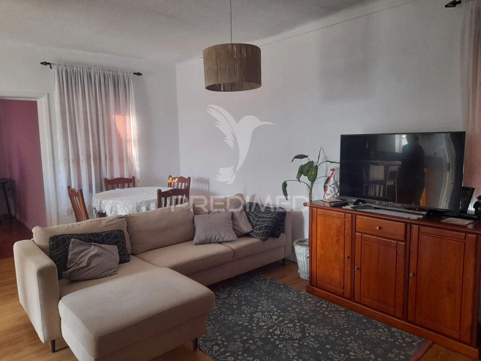 Moradia T3 para Venda em Terra Chã Foto 1