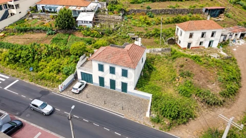 Moradia T3 para Venda em Caniço