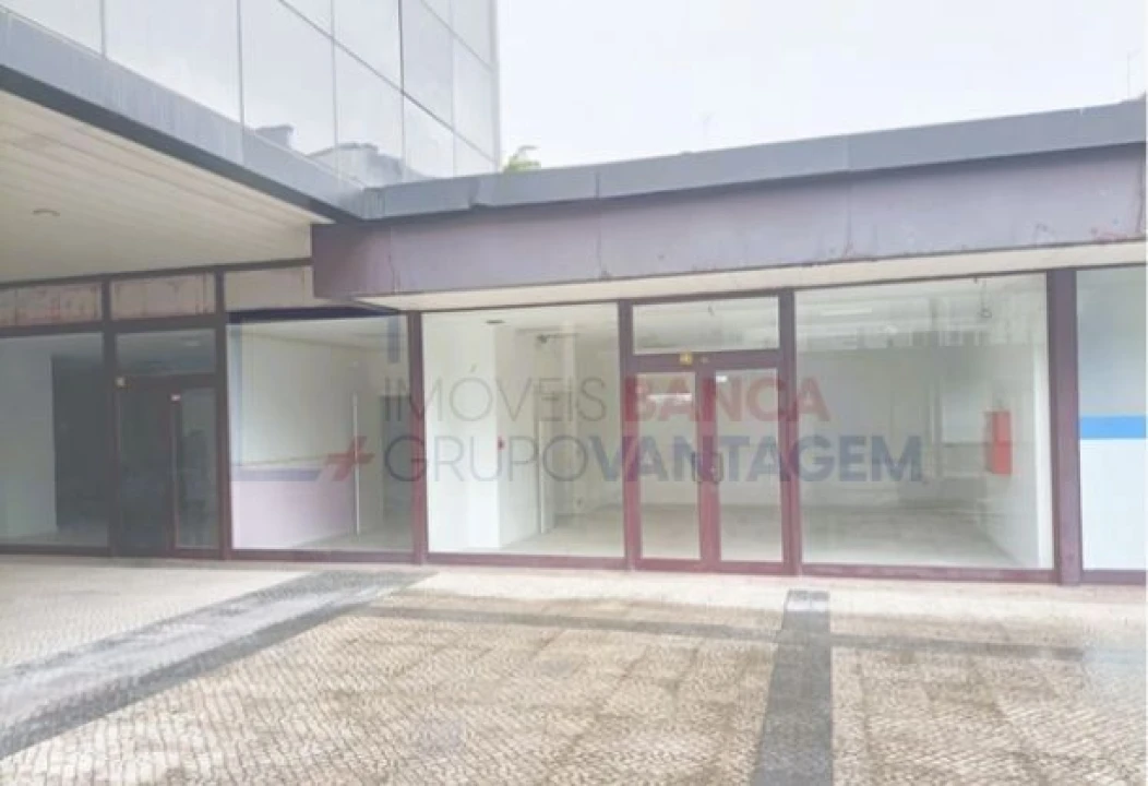 Loja para Venda em Cedofeita, Santo Ildefonso, Sé, Miragaia, São Nicolau e Vitória Foto 9