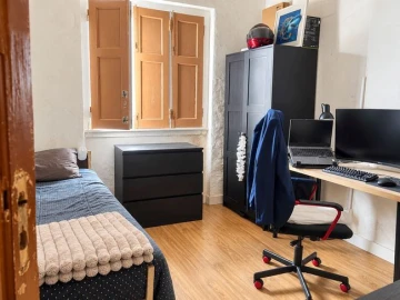 Apartamento T3 para Venda em Santa Maria e São Miguel, São Martinho, São Pedro Penaferrim