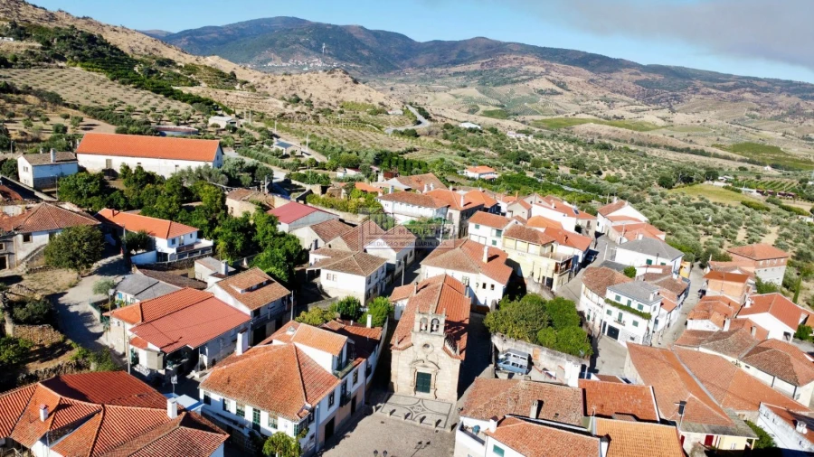Moradia T2 para Venda em Santa Comba de Vilariça Foto 16