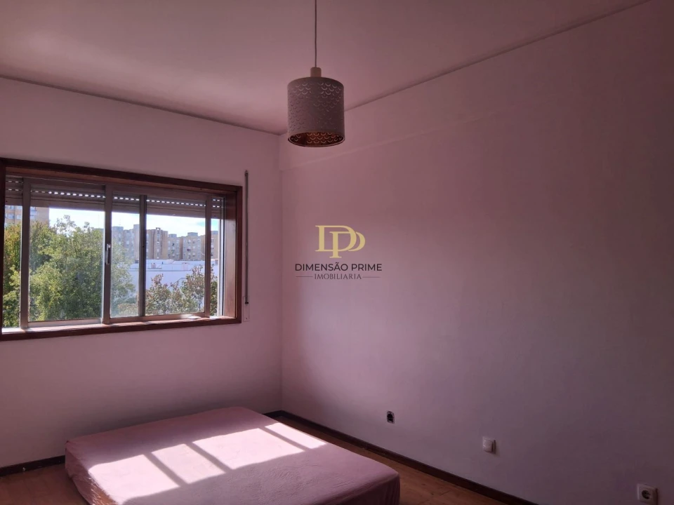 Apartamento T3 para Arrendamento em Cidade da Maia Foto 16