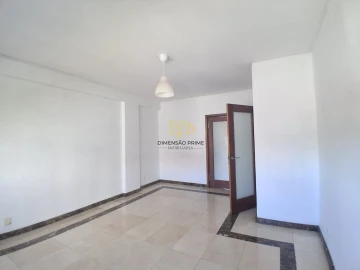 Apartamento T3 para Arrendamento em Cidade da Maia