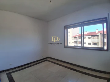 Apartamento T3 para Arrendamento em Cidade da Maia