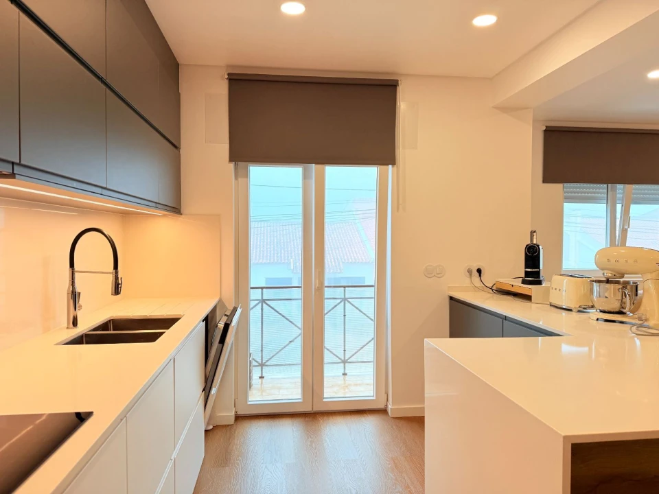 Apartamento T2 para Venda em Santa Maria e São Miguel, São Martinho, São Pedro Penaferrim Foto 3
