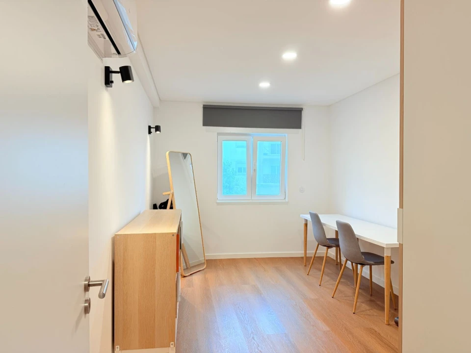 Apartamento T2 para Venda em Santa Maria e São Miguel, São Martinho, São Pedro Penaferrim Foto 15