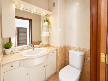 Apartamento T3 para Arrendamento em Santa Maria da Feira, Travanca, Sanfins e Espargo