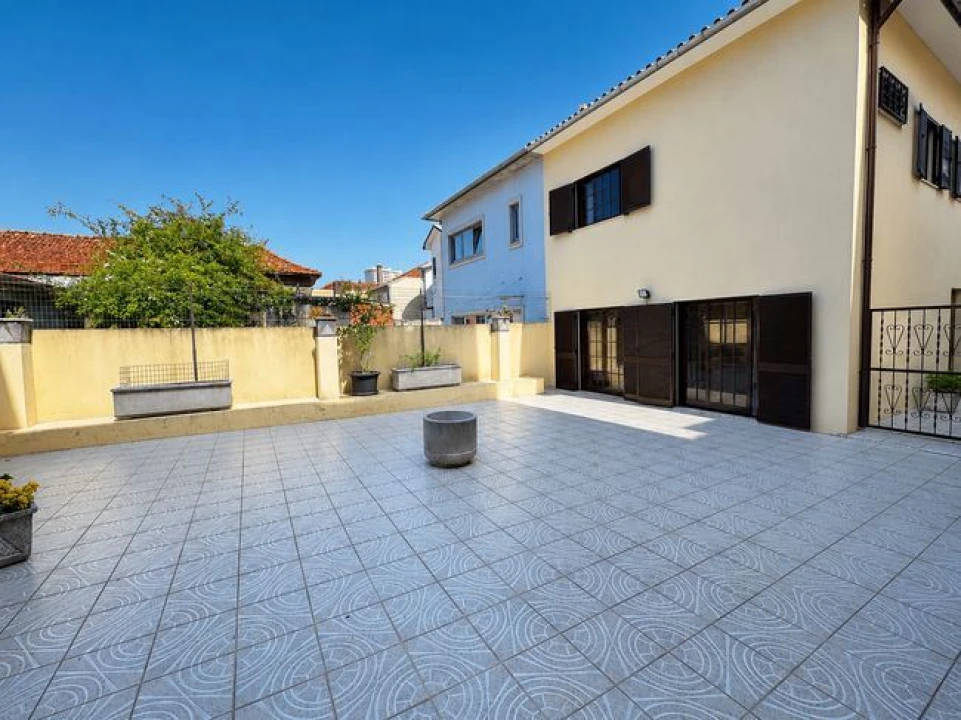 Moradia T4 para Venda em Matosinhos e Leça da Palmeira Foto 18