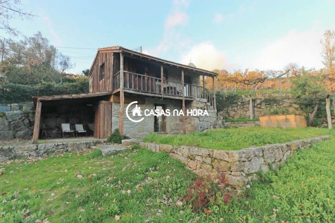 Moradia T1 para Arrendamento em Gestaço Foto 17