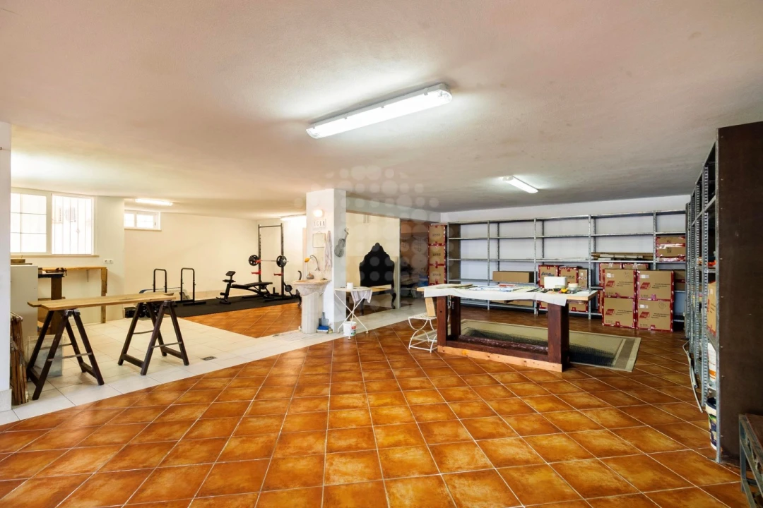 Moradia T4 para Venda em Alvor Foto 33