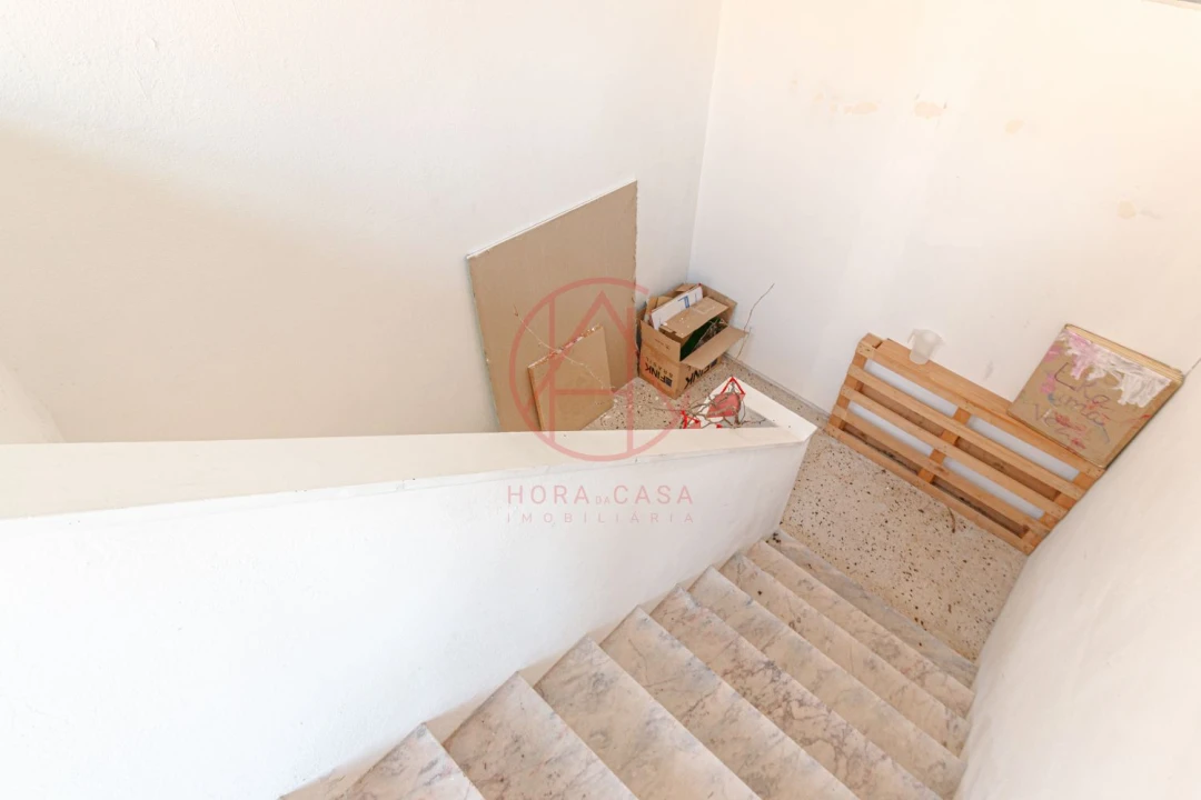 Loja para Venda em Ramada e Caneças Foto 12