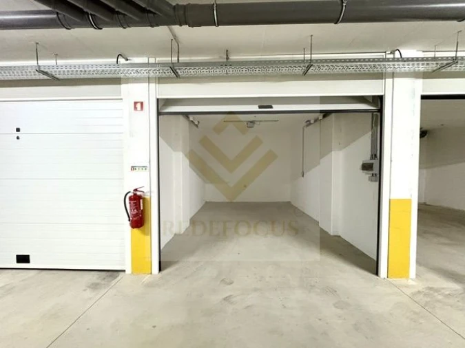 Apartamento T3 para Venda em Ferreiros e Gondizalves Foto 20