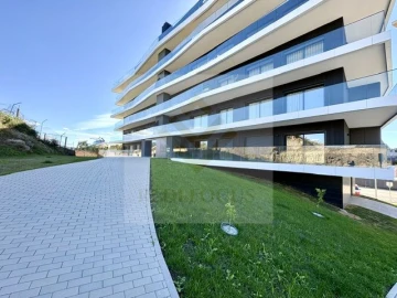 Apartamento T3 para Venda em Ferreiros e Gondizalves