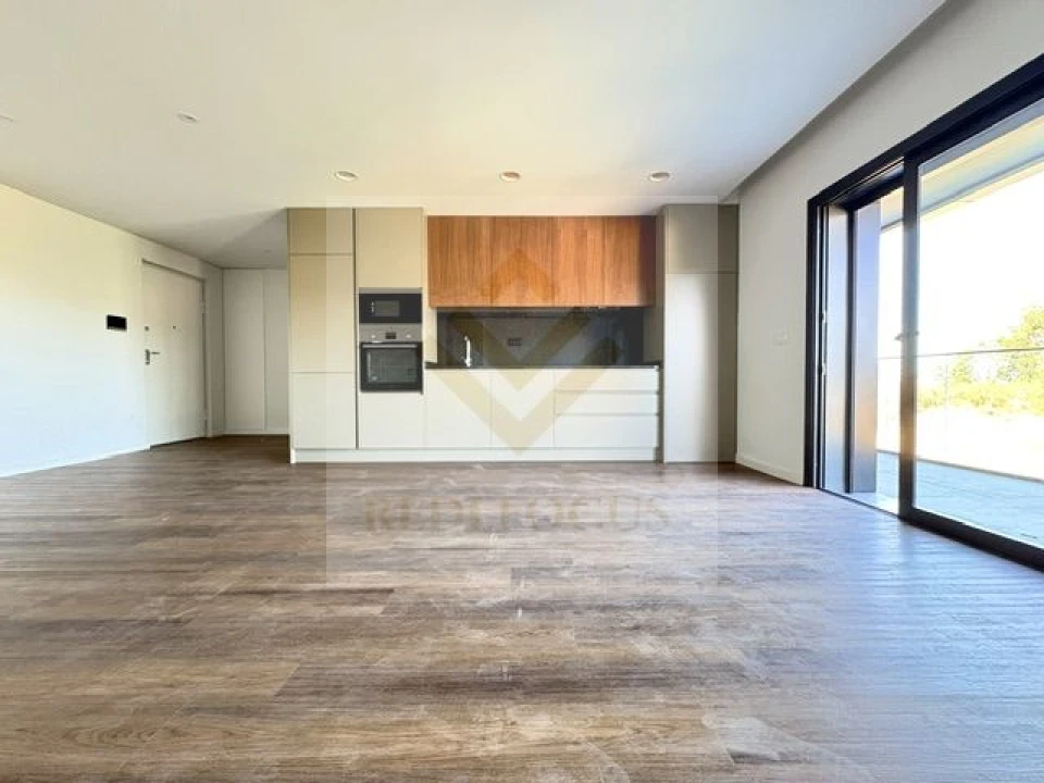 Apartamento T3 para Venda em Ferreiros e Gondizalves Foto 6