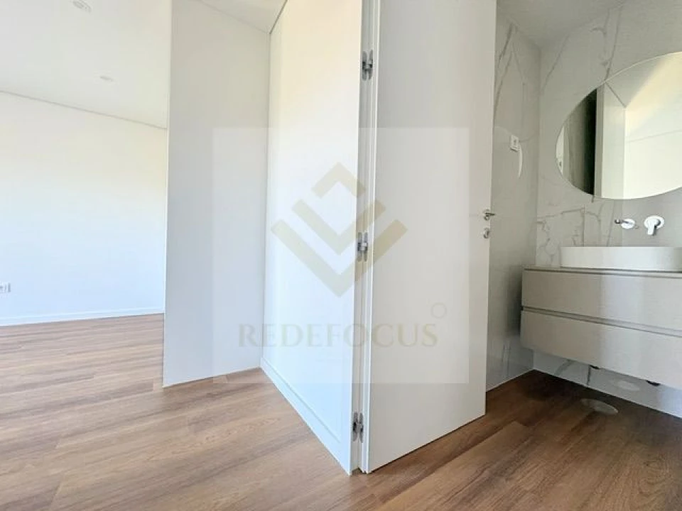 Apartamento T3 para Venda em Ferreiros e Gondizalves Foto 16